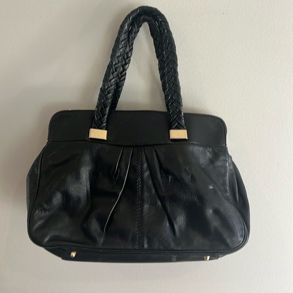 Antonio Melani Black leather shoulder purse gold 15x10x3.5